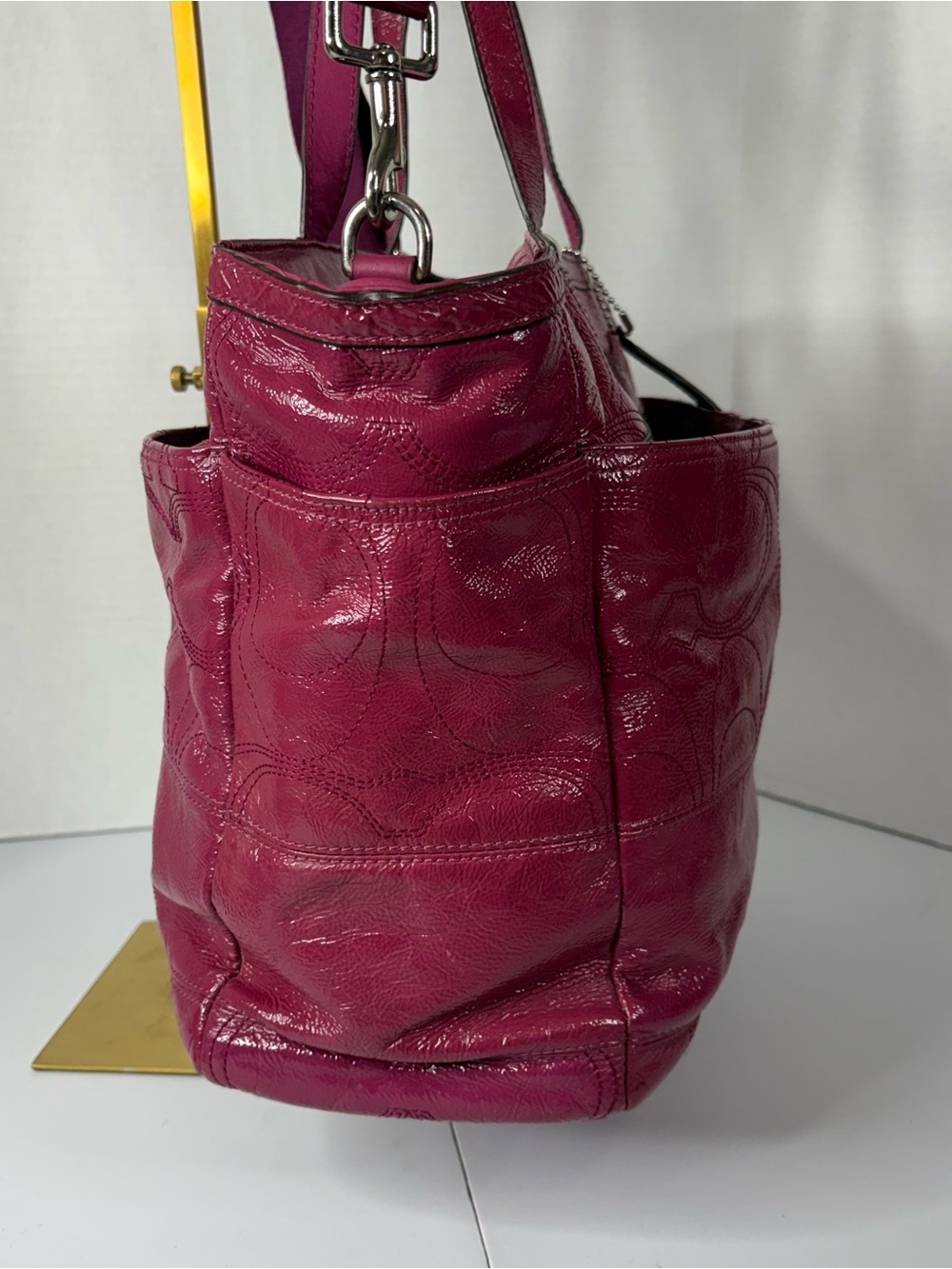 Y2K Coach Fuchsia Patent Leather Diaper Bag Detachable Long Strap & Changing Pad - Picture 3 of 16
